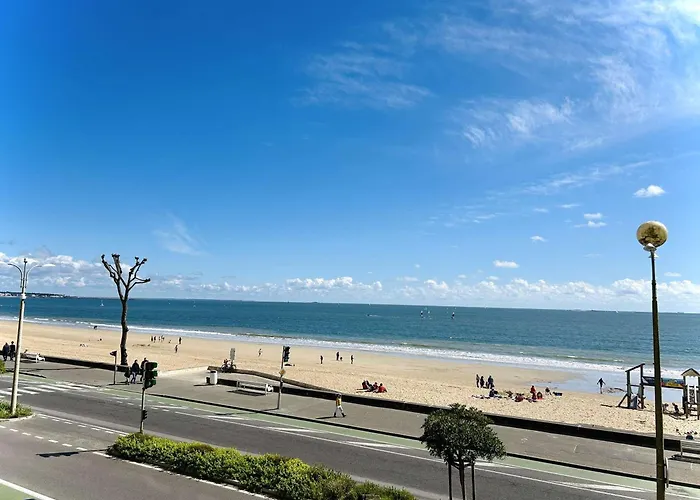 Lejlighed Agreable 4 Pers. Avec Terrasse Et Parking, - Fr-1-245-133